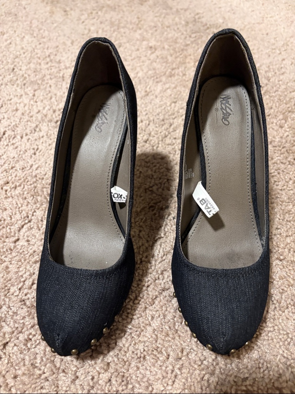 Massimo Jean Blue Studded Round-Toe Heels - Picture 5 of 7